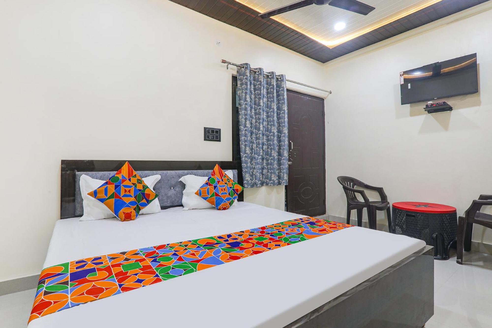 Fabexpress Awadh Inn - 400M From Shri Ram Janam Bhumi Ayodhya Exterior photo